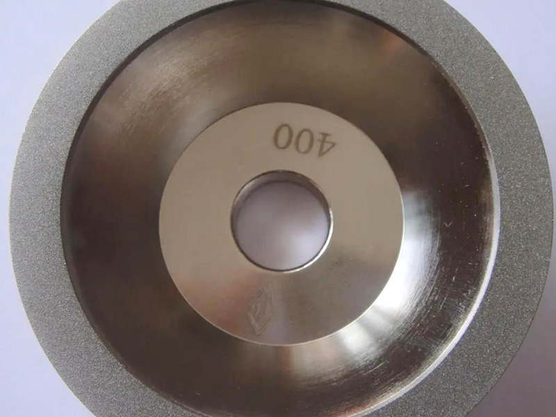 金剛石砂輪出現(xiàn)裂紋是什么原因?如何解決?